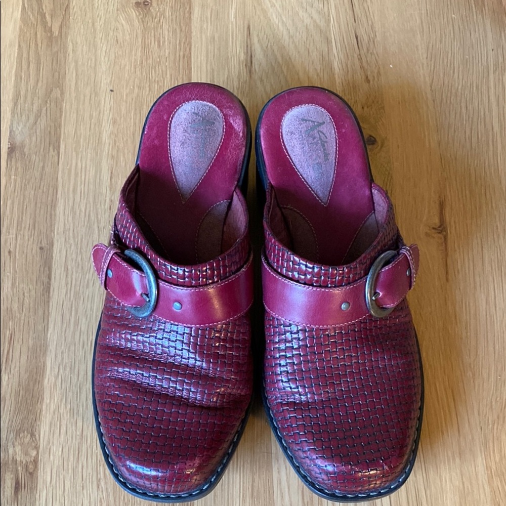 CLARKS Artisan Collection Burgundy Slip-On Shoes. Adorable buckle detail. Comfy!